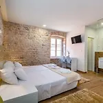 Idassa Atrium Guest house 4*