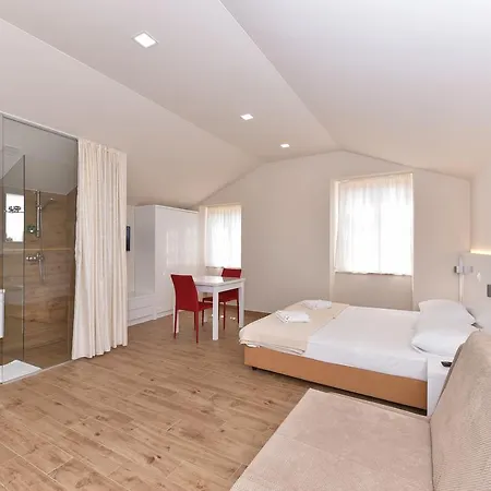 Idassa Atrium Guest house