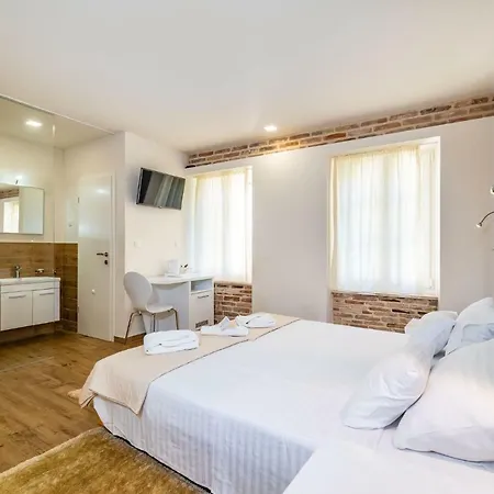 Idassa Atrium Gasthof Zadar