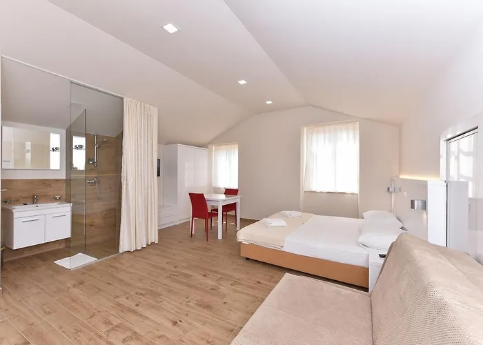 Idassa Atrium Guest house