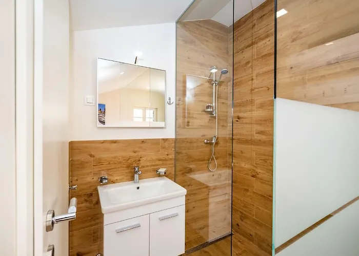 Idassa Atrium Guest house 4*