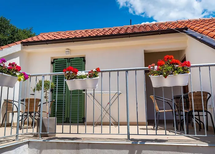 Idassa Atrium Guest house 4*