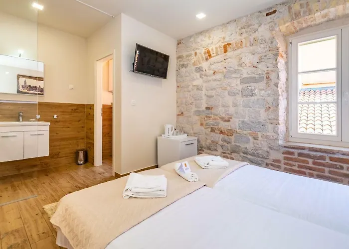 Pensjonat Idassa Atrium 4*