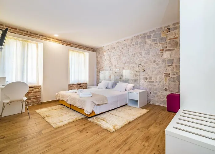 Idassa Atrium Pensjonat 4*